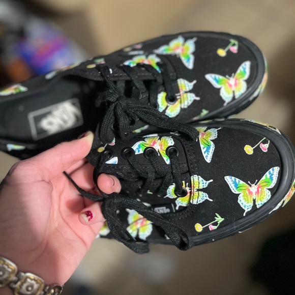 Butterfly platform vans - Picture 6 of 6